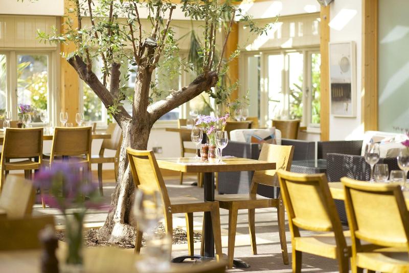 Сельский отель The Plume Of Feathers