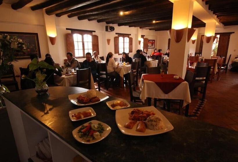 هتل Santa Viviana Villa De Leyva