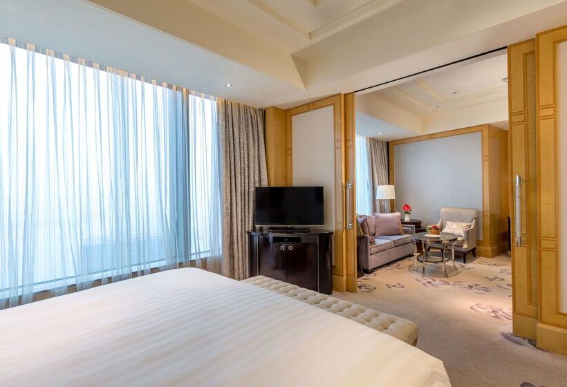 Отель Shangrila Nanjing