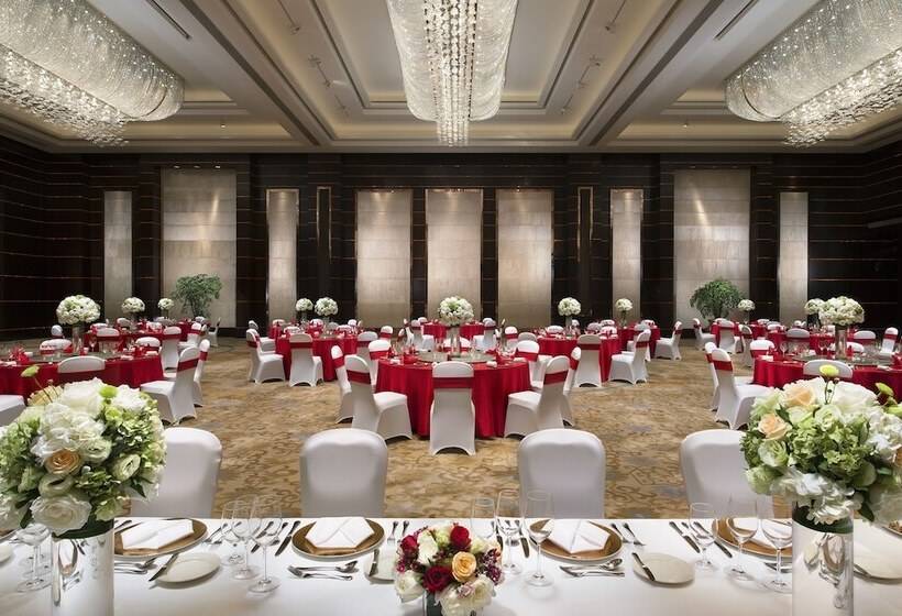 Отель Shangrila Nanjing