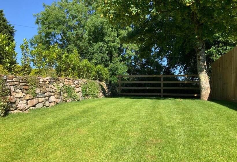 ホテル Smithaleigh Farm Rooms And Apartments