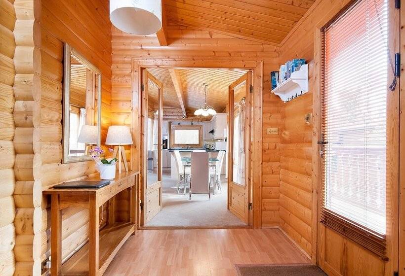 Отель South Winchester Lodges