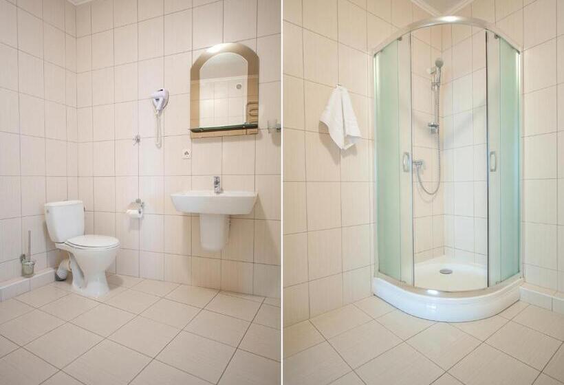 فندق Stanislaviv