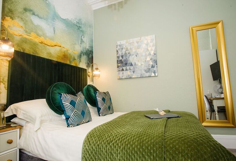 ホテル The Cleveland