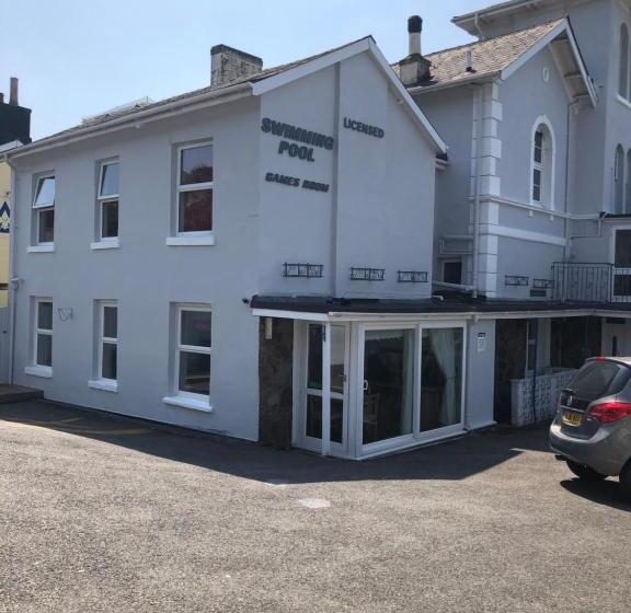 هتل The Purple Tree Guest House