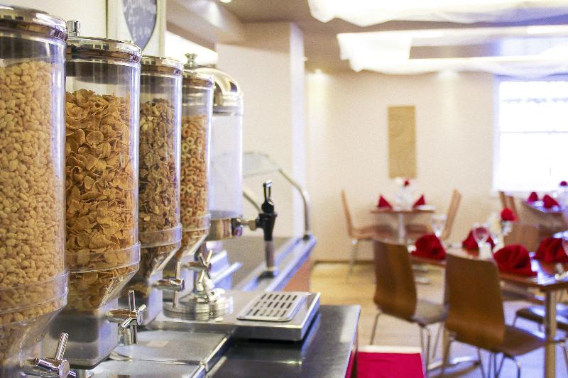 The Jubilee Hotel East With Spa Facilities