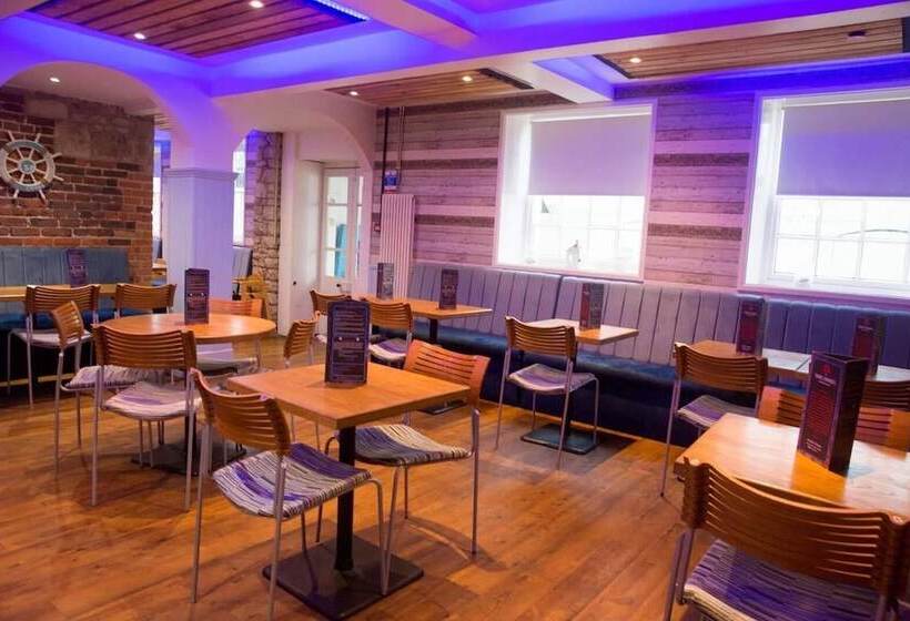 The Jubilee Hotel East With Spa Facilities