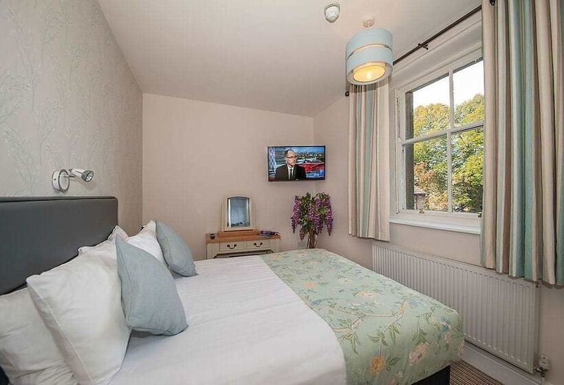 The Royal Hotel And Bar