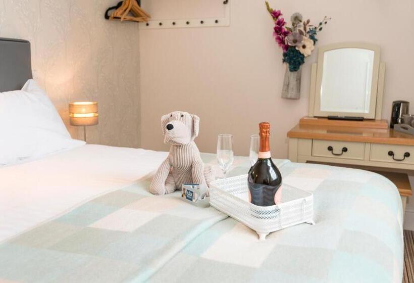 The Royal Hotel And Bar