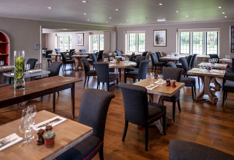 ホテル The Slaughters Country Inn