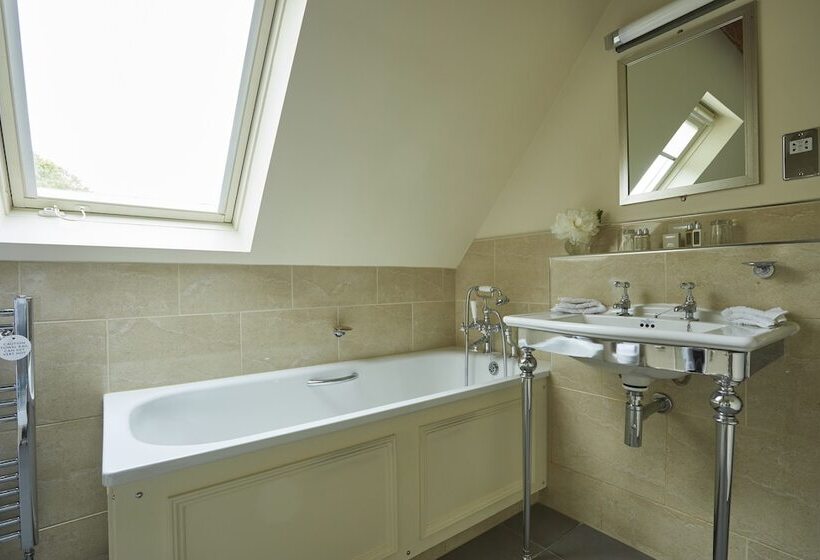 ホテル The Slaughters Country Inn