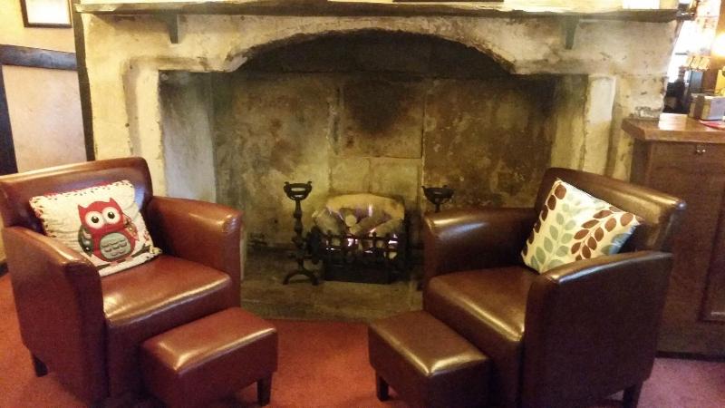 ホテル The Thatch Inn