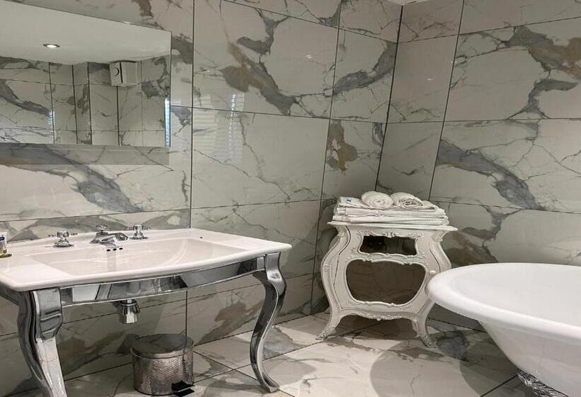 فندق The Townhouse