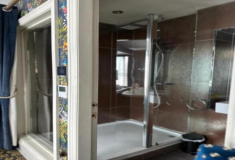 فندق The Townhouse