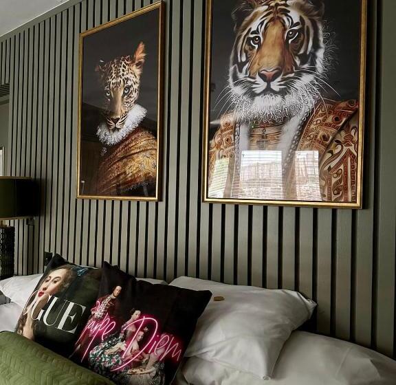 فندق The Townhouse