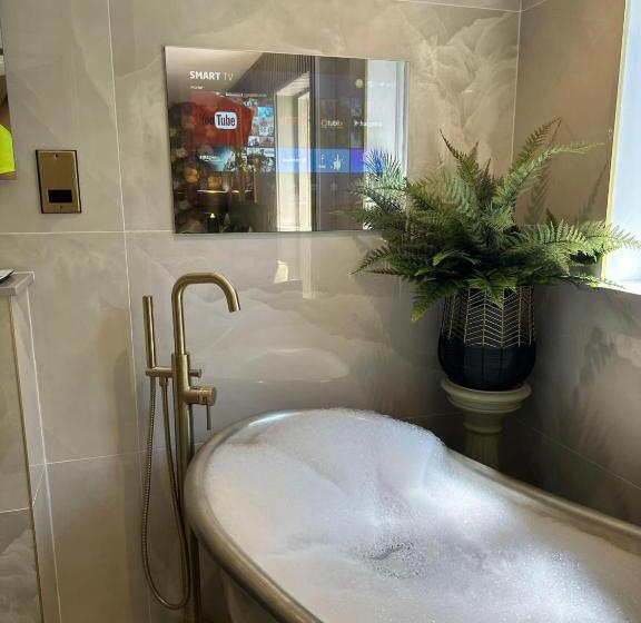 فندق The Townhouse