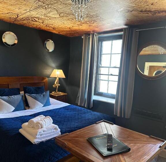 فندق The Townhouse