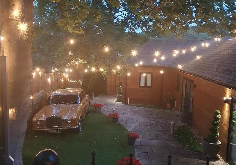 فندق The Townhouse