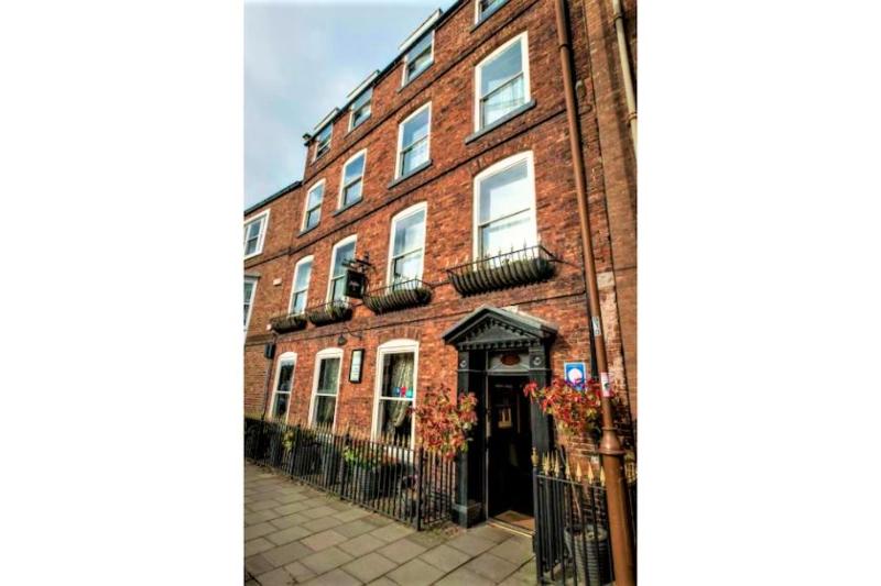 فندق The Townhouse