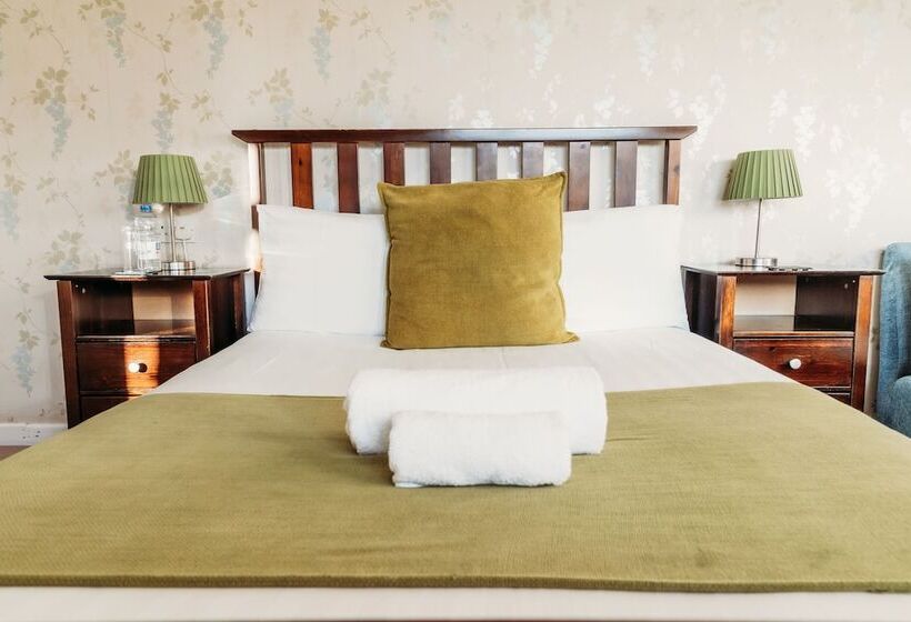 فندق Three Wells B&b