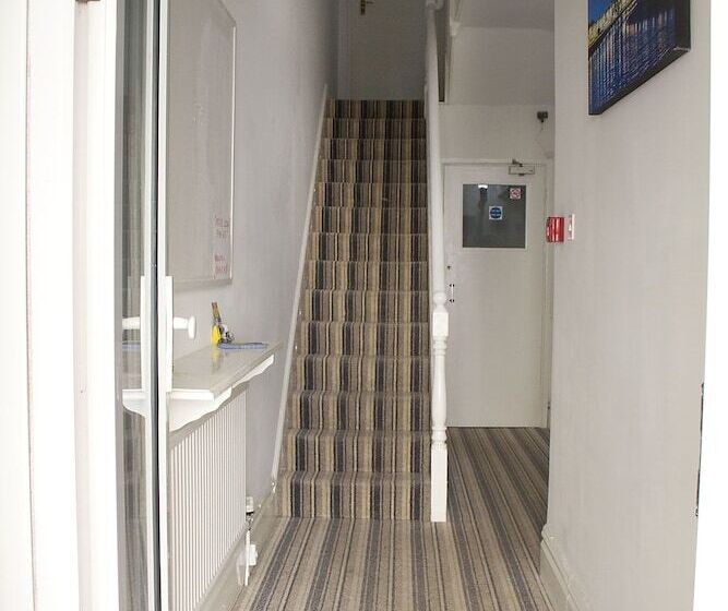 فندق Timrick Lodge