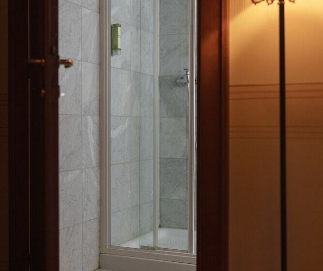 فندق Villa Policreti