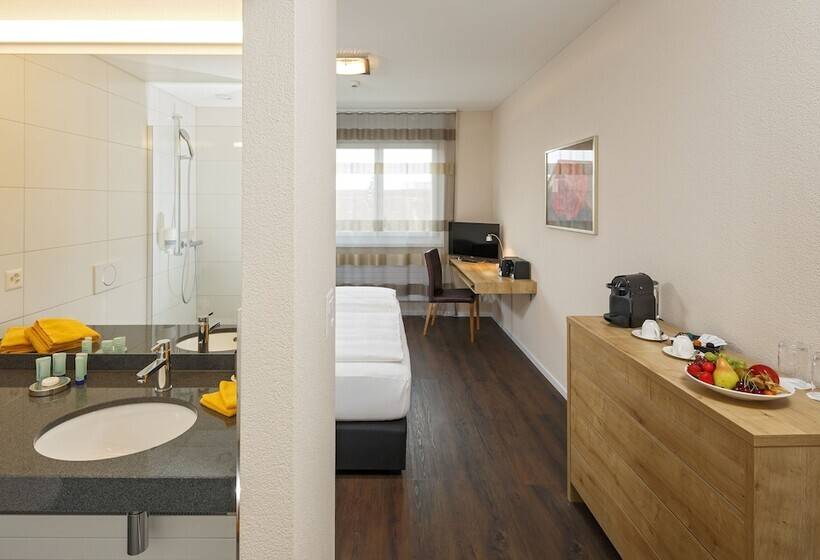 Отель Villmergen Swiss Quality