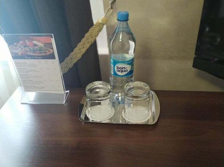 בית מלון כפרי Vlg