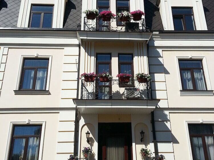 בית מלון כפרי Vlg