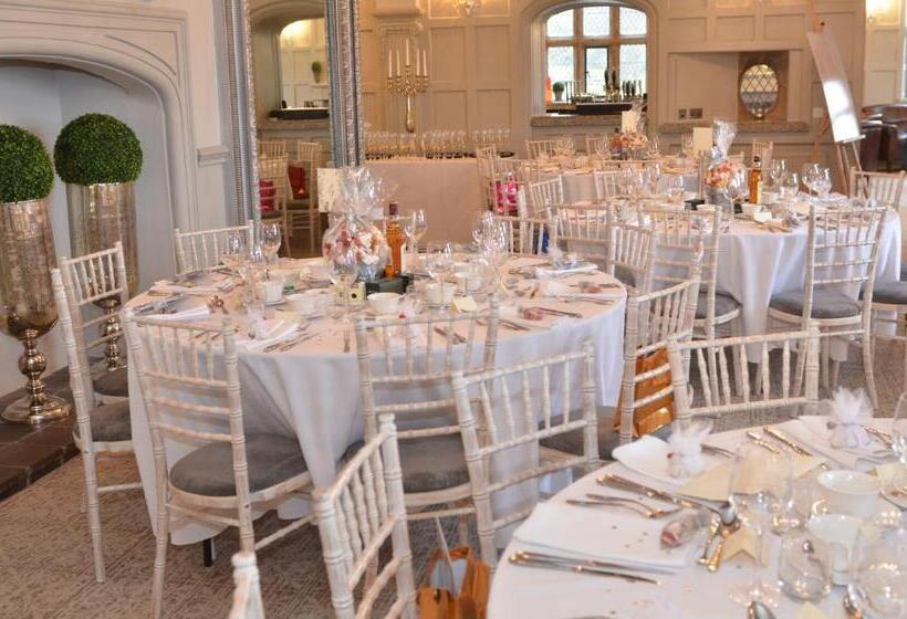 Отель Weston Hall