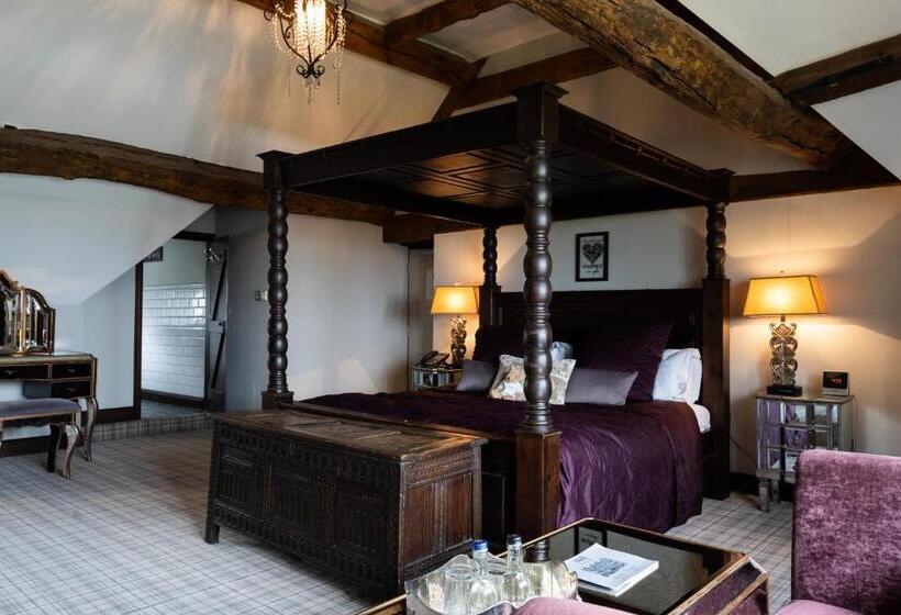 فندق Weston Hall