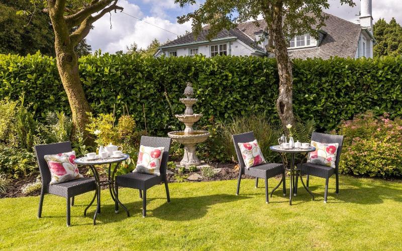 Отель Wheatlands Lodge Windermere Adults Only Free Car Park