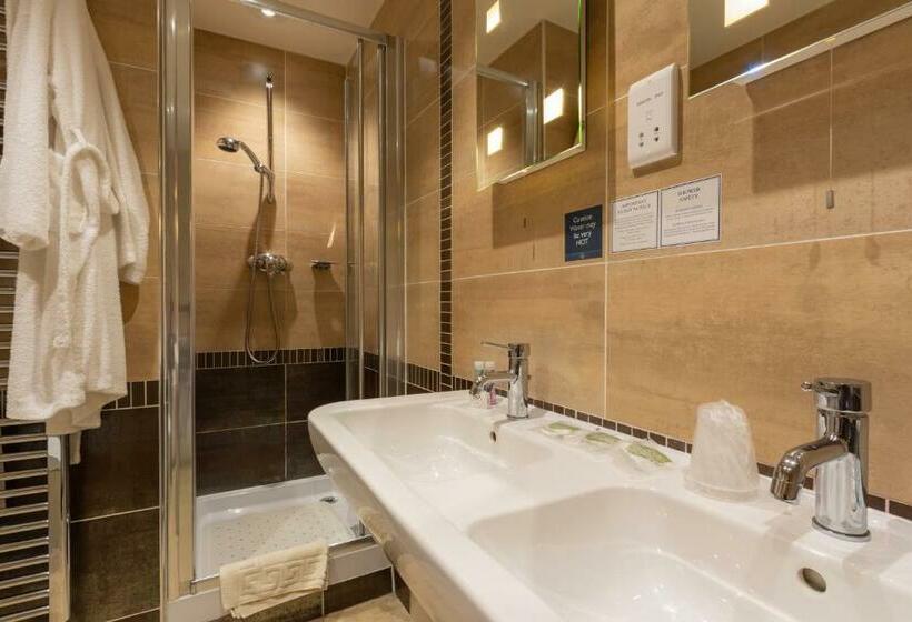 בית מלון כפרי Windermere Park Inc Free Off Site Health Club