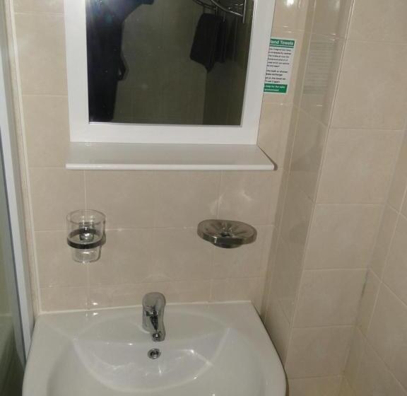 בית מלון כפרי Windsor