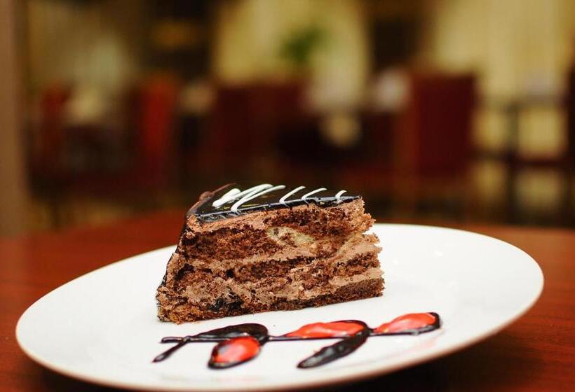 酒店 Zowar International