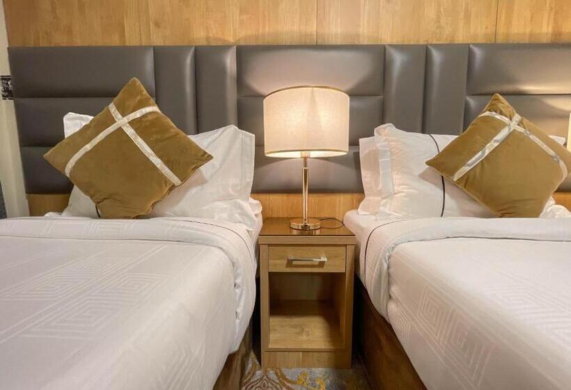 酒店 Zowar International