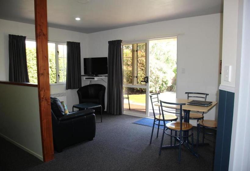 Kaikoura Cottage Motels