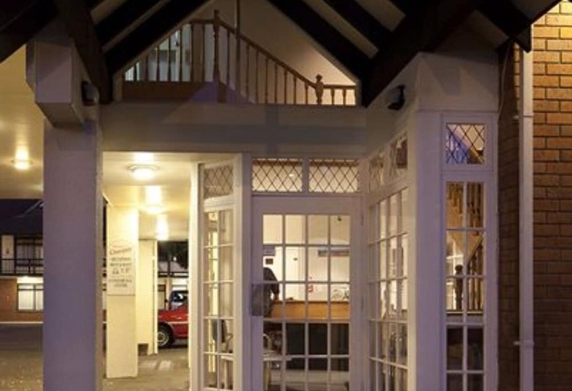 汽车旅馆  Champers Motor Inn