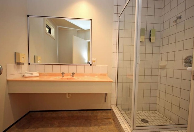 מוטל Champers Motor Inn