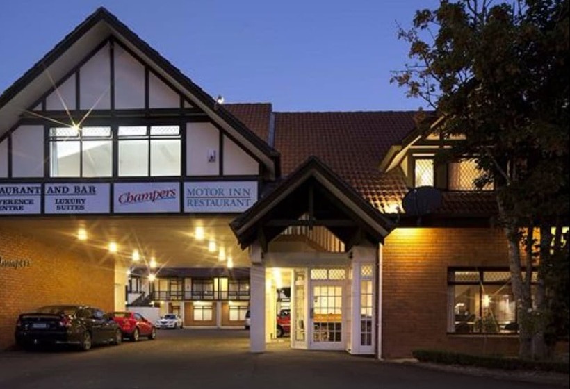מוטל Champers Motor Inn