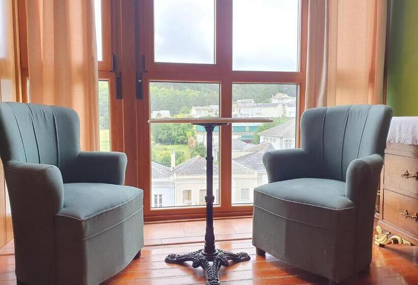 بنسيون Casa Bracamonte