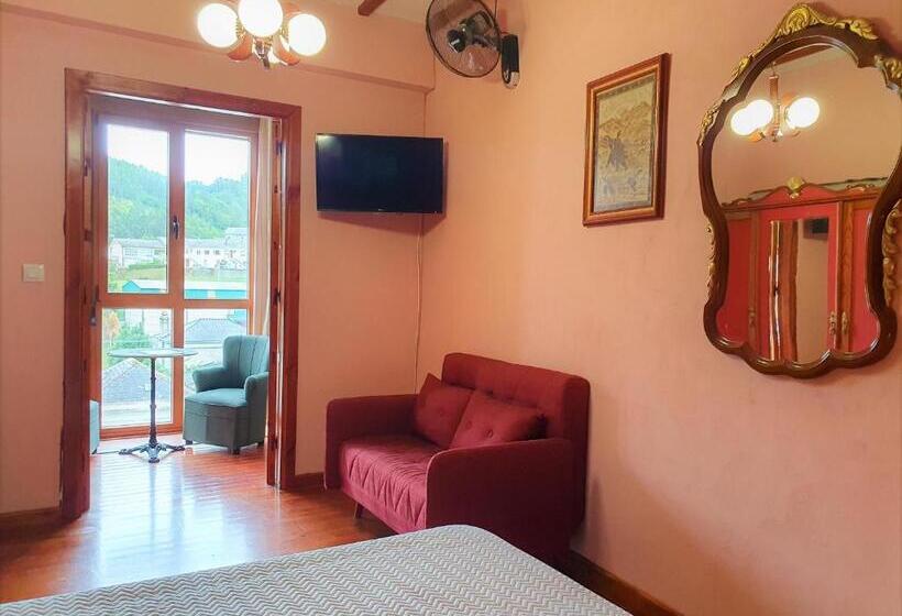 بنسيون Casa Bracamonte
