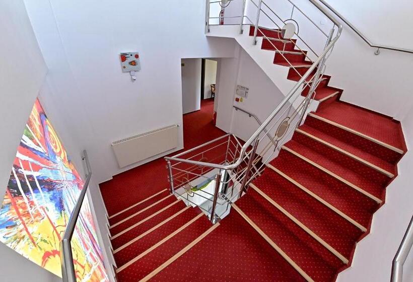 Pension Happy Day   Motorcycle Friendly