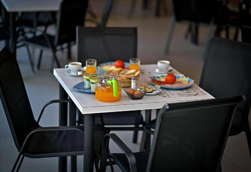 Pension Happy Day   Motorcycle Friendly