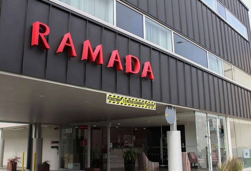 Ramada Suites By Wyndham Christchurch City
