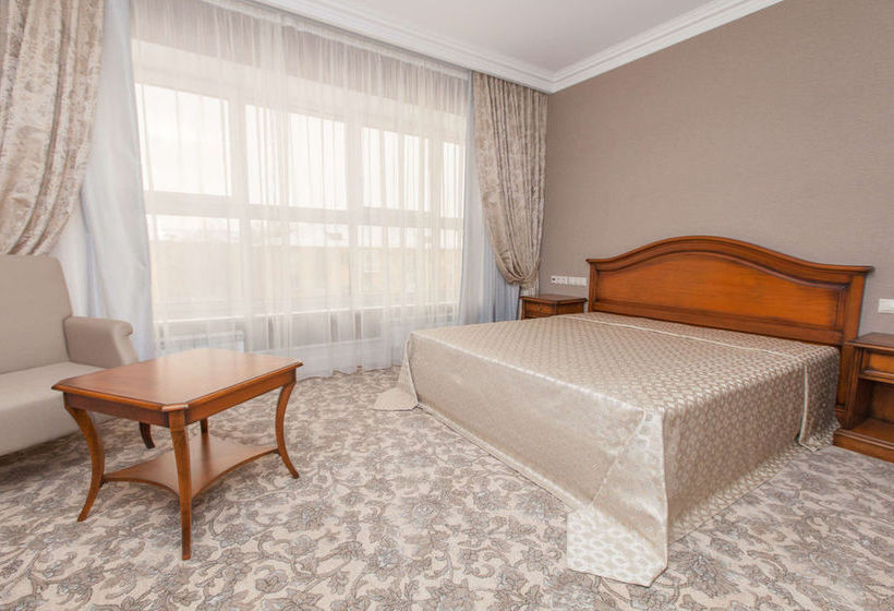 בית מלון כפרי Business Club Razumovsky