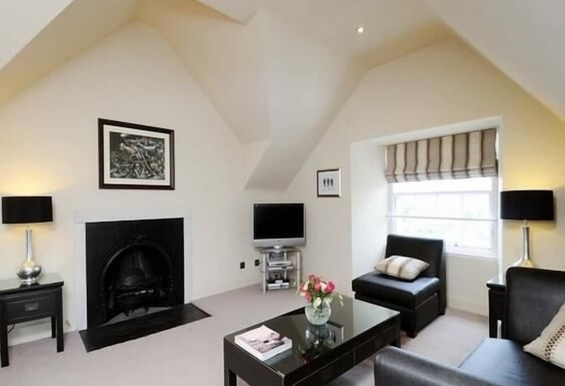 Royal Mile Residence