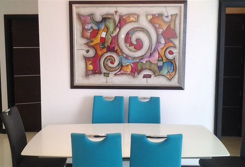 Tanawin Resort And Luxury Apartments