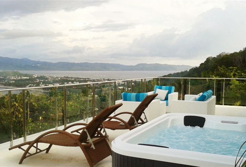 Tanawin Resort And Luxury Apartments