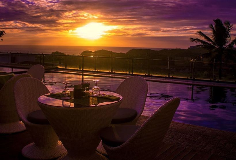 Tanawin Resort And Luxury Apartments